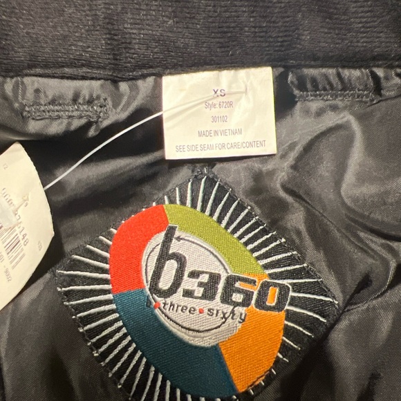 b360 Women’s Size XS Boot Cut Snow Pants Winter Frizzy F - Picture 10 of 10